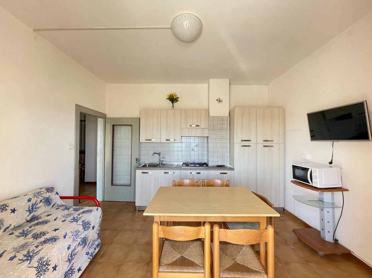 Villa Fronte Mare-Carraro Immobiliare Jesolo - Family Apartments Εξωτερικό φωτογραφία